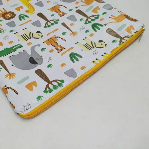 Saco Impermeável para Roupas com Zíper - Safari ou Selva