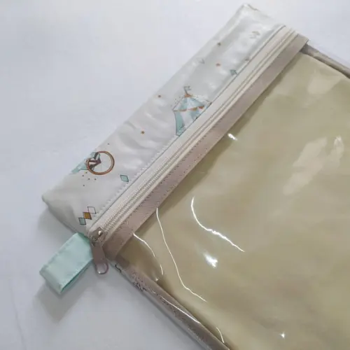 Saquinho Organizador Roupa Limpa - Circo de Animais Retrô