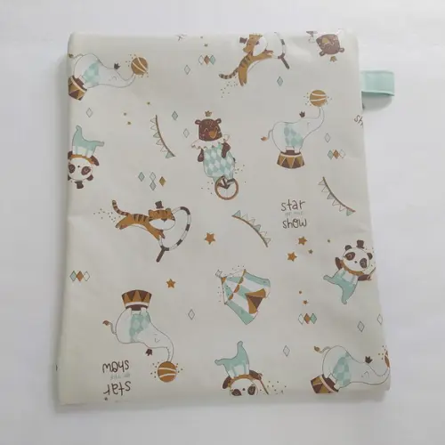 Saquinho Organizador Roupa Limpa - Circo de Animais Retrô