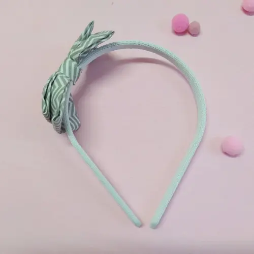 Tiara com Laço Borboleta Duplo Chevron Cinza e Branco