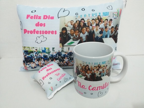 1 Kit Caneca Personalizada + Almofada 20x30 + Almochaveiro