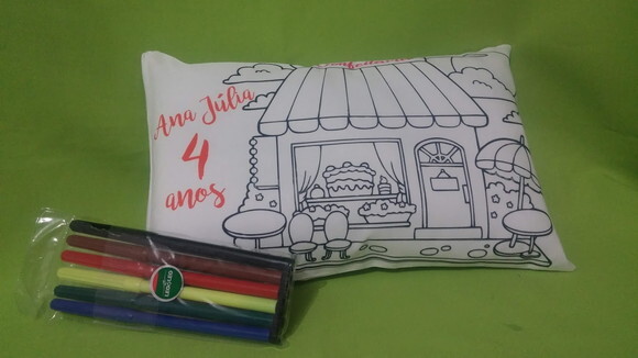 Almofada para COLORIR