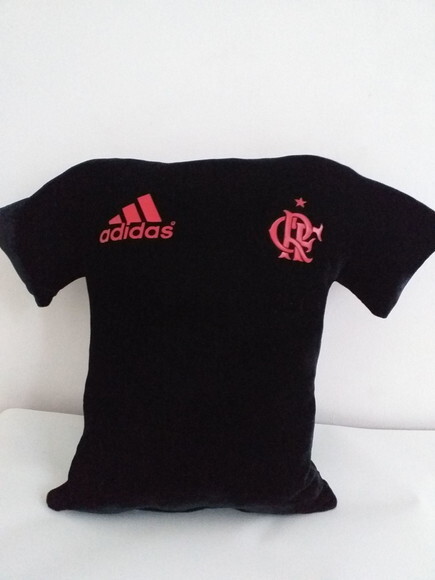 Almofadinha Formato Camisa de Futebol