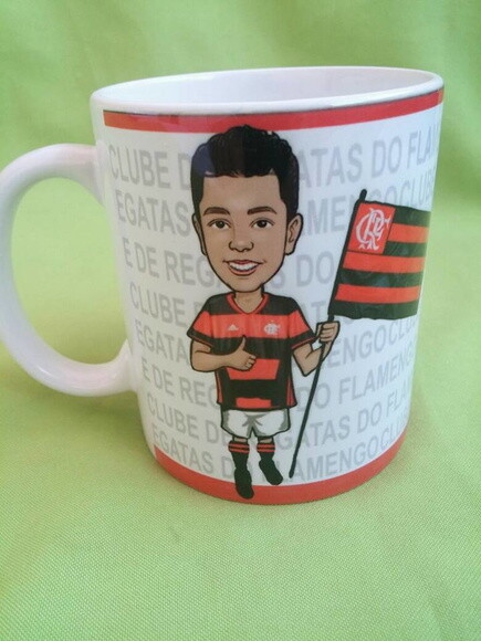 Caneca personalizada com caricatura