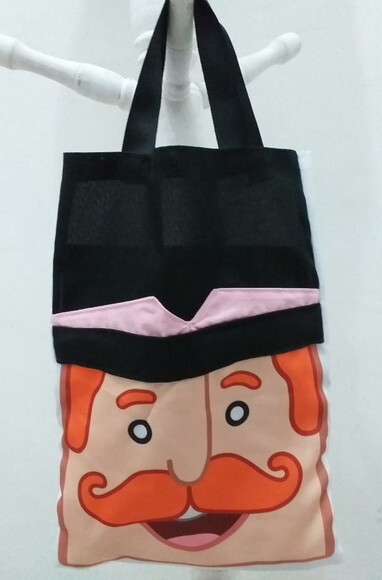 Sacola em Tecido Personalizada Mundo Bita