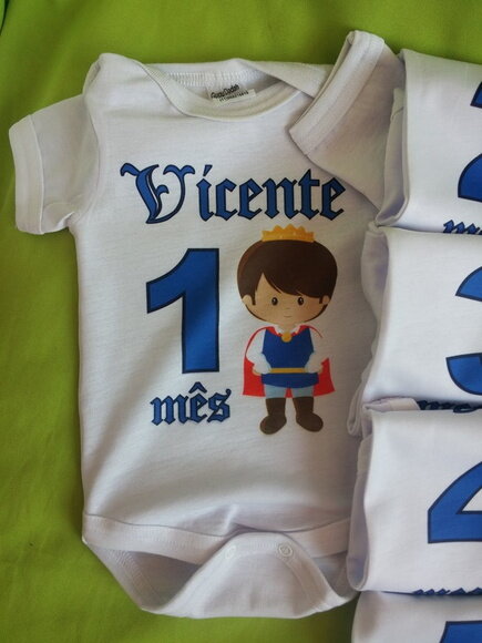 kit 12 body mesversário personalizado