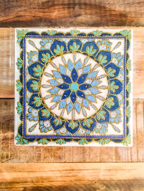 Caixa de Joias Artesanal flocada, pirogravada e pintada a mão