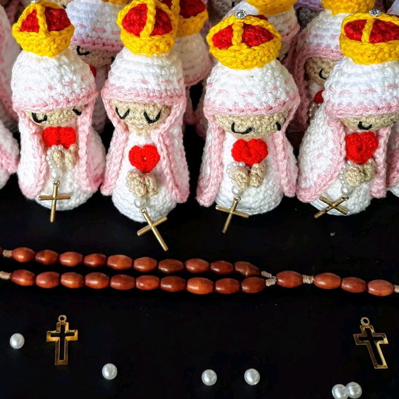 kit Amigurumi Mini Santinha Nossa Senhora de Fátima
