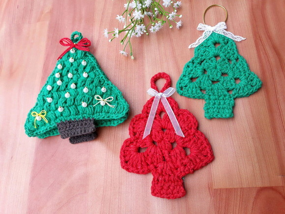 Kit Mini Enfeite de Porta Árvore de Natal de Crochê
