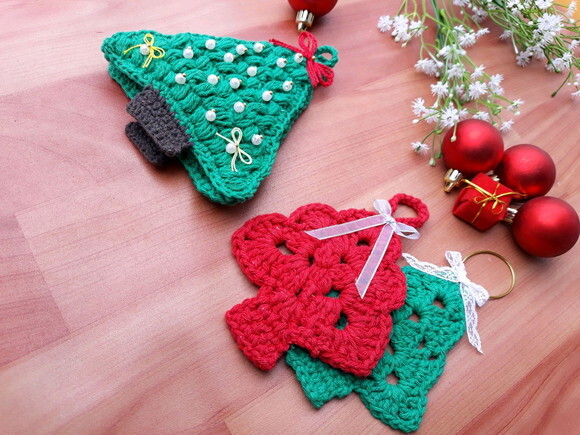 Kit Mini Enfeite de Porta Árvore de Natal de Crochê