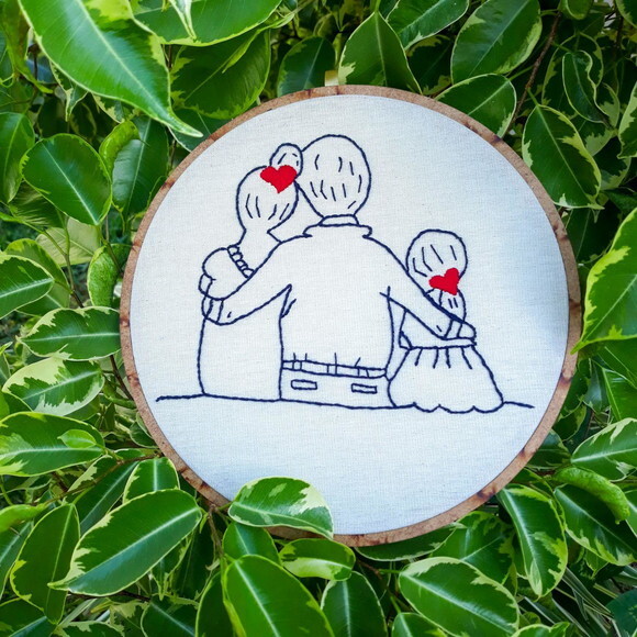 Quadro Bordado - Familia - Modelo 07