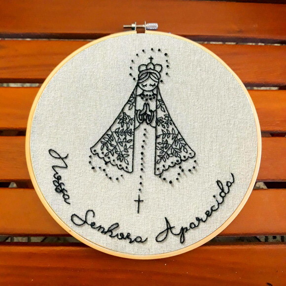 Quadro Decorativo Bordado à mão Nossa Senhora Aparecida