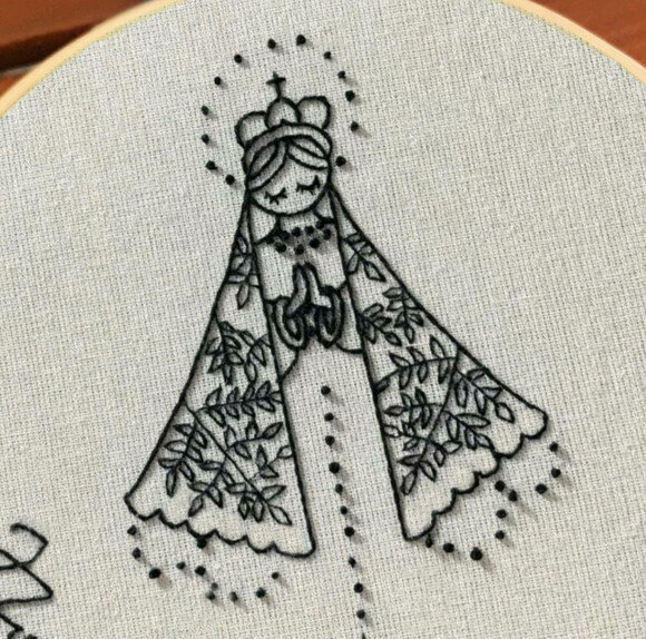 Quadro Decorativo Bordado à mão Nossa Senhora Aparecida