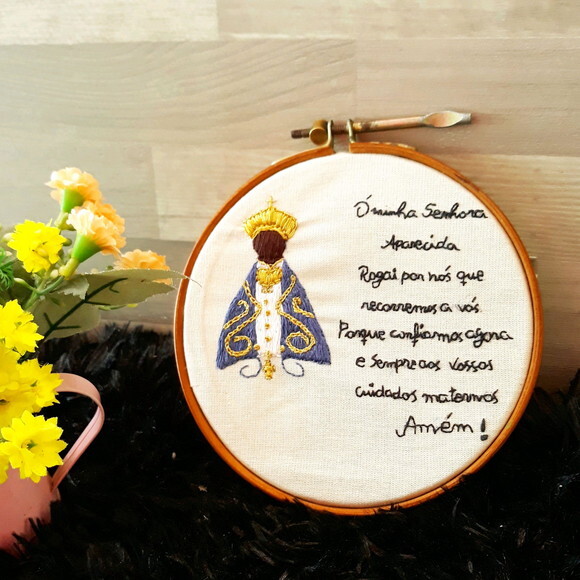 Quadro Decorativo Bordado à mão Nossa Senhora Aparecida