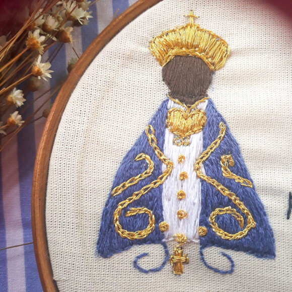 Quadro Decorativo Bordado à mão Nossa Senhora Aparecida