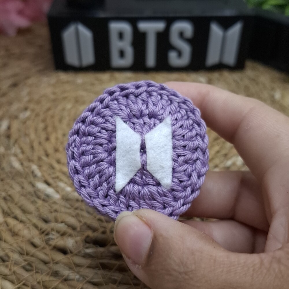 Chaveiro BTS Oreo Bag Charm Crochê Kpop ARMY Feito à Mão Artes