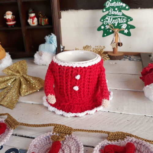 Capa Mamãe Noel - Protetor de Caneca em Crochê - Cozy Mug