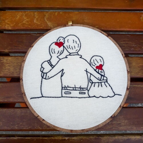 Quadro Bordado - Familia - Modelo 07