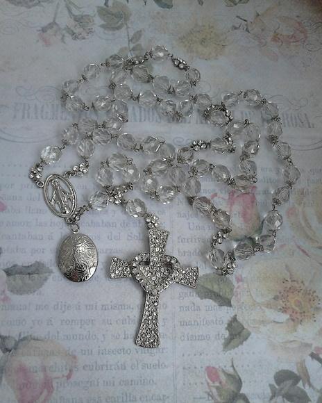 Terço de Noiva em Cristal Sacred Heart