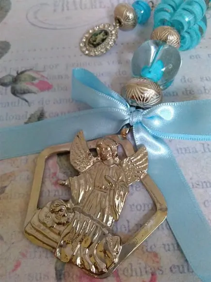 Medalhão Berço Anjo Guarda Metal Vazado