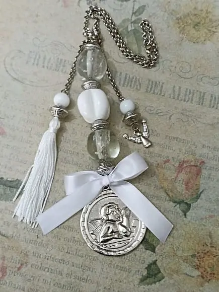 Medalhão de Berço Anjo da Guarda Pensador com Oração