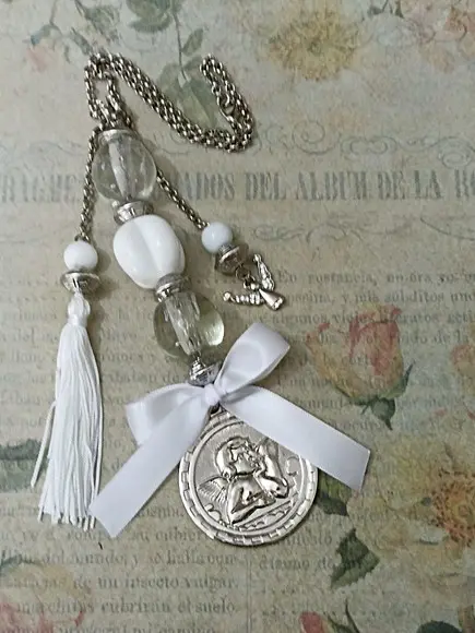 Medalhão de Berço Anjo da Guarda Pensador com Oração