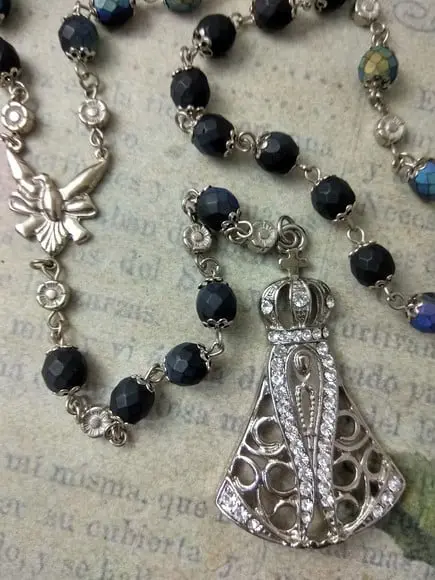 Terço Cristal Opaline Azul Nossa Sra Aparecida