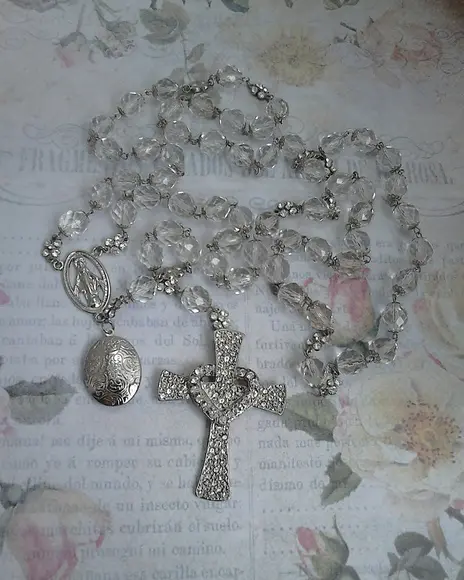 Terço de Noiva em Cristal Sacred Heart