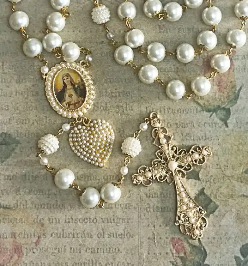 Terço de Noiva Perola Creme com Imagem de Santo Personalizada