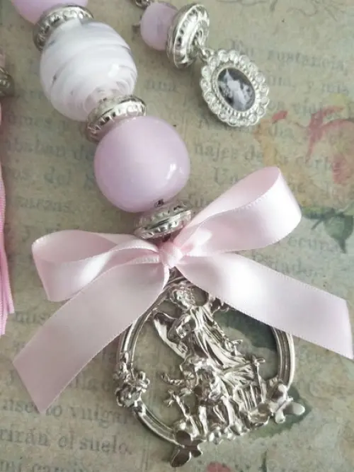 Medalhão Pingente Berço Anjo Guarda Vazado