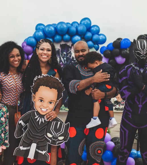 Display de Chão Caricatura Aniversário Pantera Negra