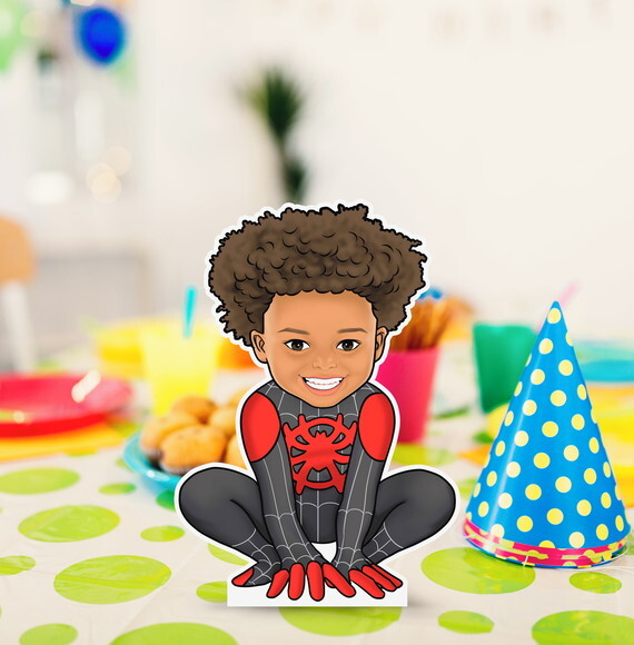 Display de Mesa mdf Caricatura Aniversário Homem Aranha 20cm