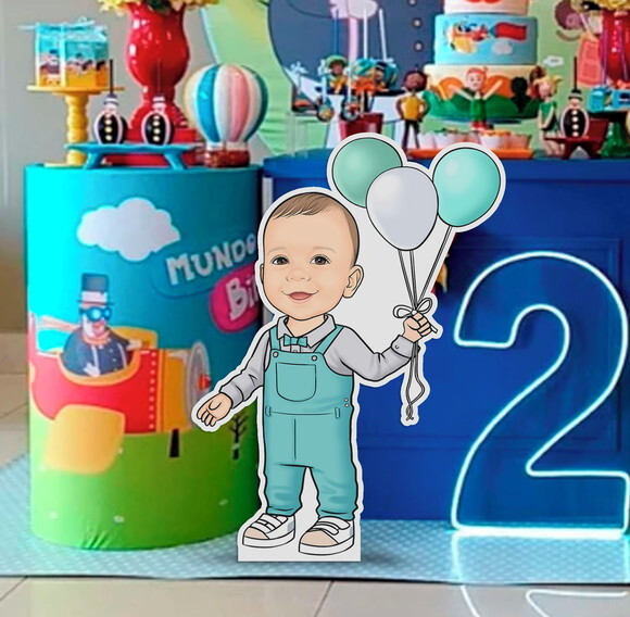Display Totem de Chão mdf Caricatura Aniversário Balões