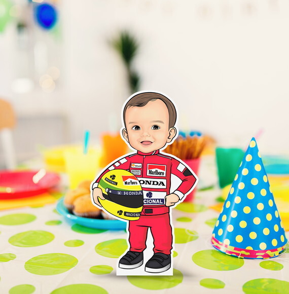 Display Totem de Mesa mdf Caricatura Piloto F1 20cm