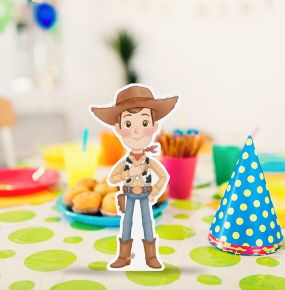 Displays Totens de Mesa em Papel Toy Story 20cm