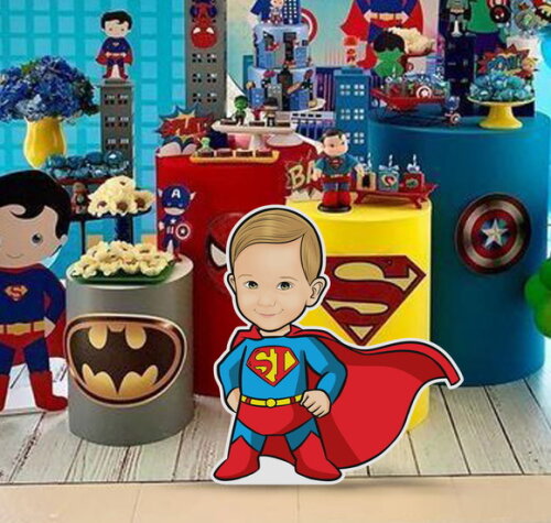 Display de Chão em mdf Caricatura Aniversário Superman