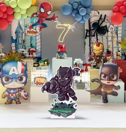 Display de Chão em mdf Aniversário Pantera Negra 80cm