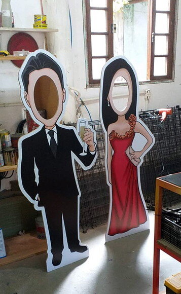 Display de Chão Totem Caricatura Casamento Noivos + Padrinho