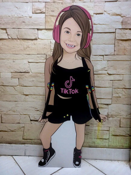 Display de Chão Totem Caricatura Individual Aniversário