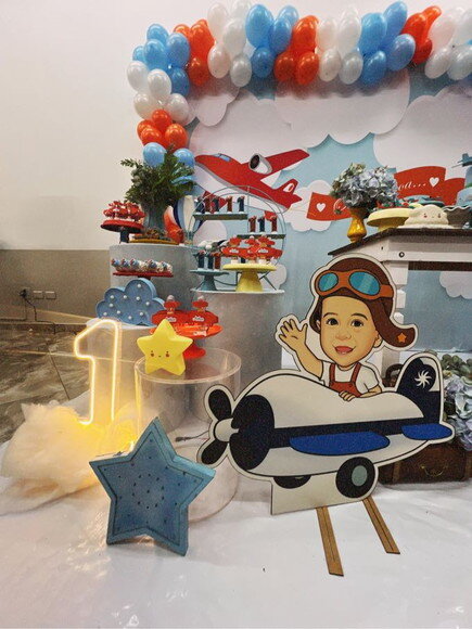 Display Totem de Chão Caricatura Aniversário Aviador Piloto