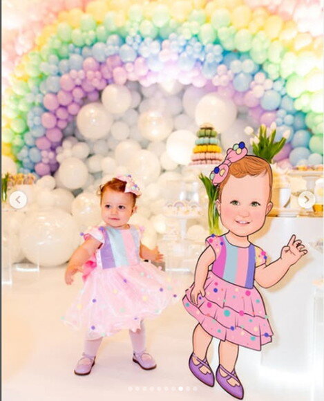 Display Totem de Chão Caricatura Aniversário Menina 1 Ano