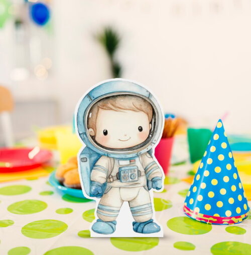 Display Totem de Mesa em Papel Astronauta 20cm