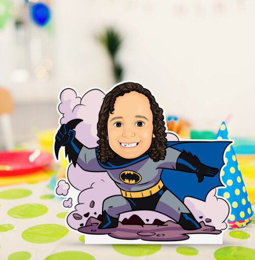 Display Totem de Mesa mdf Caricatura Aniversário Batman 20cm