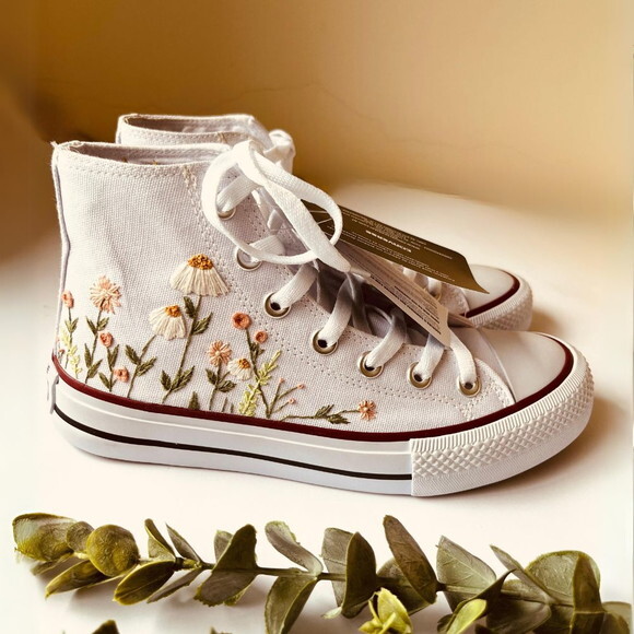 Tênis All Star Noiva Cano Alto Personalizado Bordado a Mão