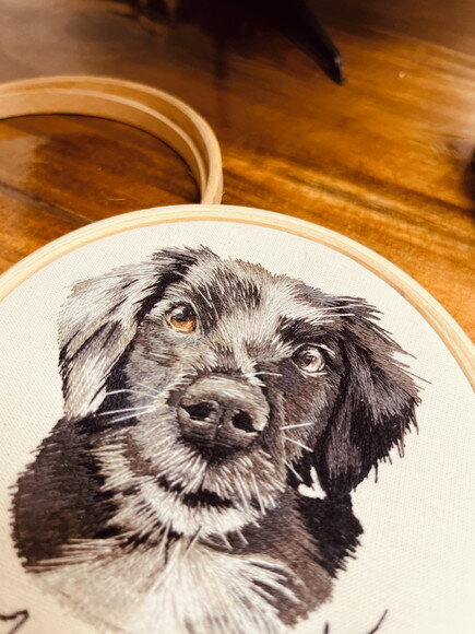Mini Bordado de Pet Realista- 8 cm