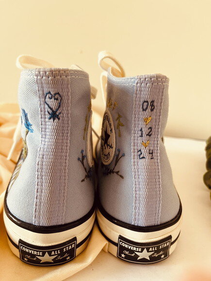 Tênis All Star Bordado a Mão Chuck 70 Noiva Debutante
