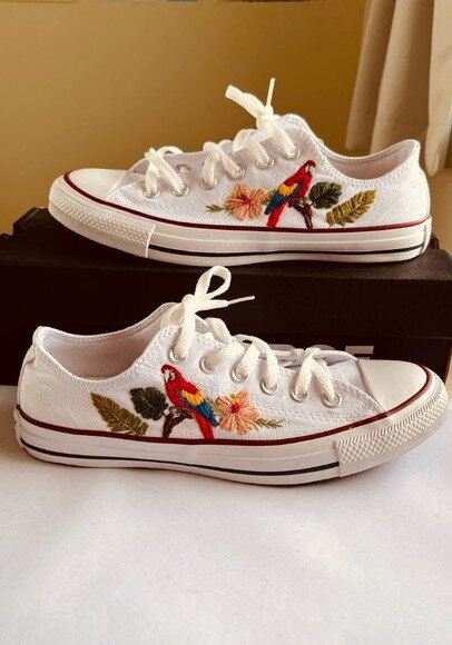 Tênis All Star Cano Curto Personalizado Bordado a Mão