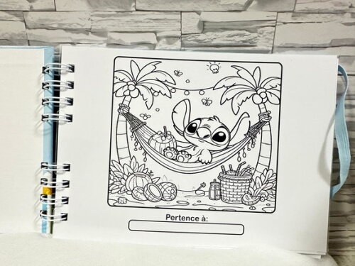 Stitch - Livro de Colorir - Capa Dura