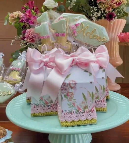 Kit 10 Caixas Milk Personalizada Luxo Tema Jardim