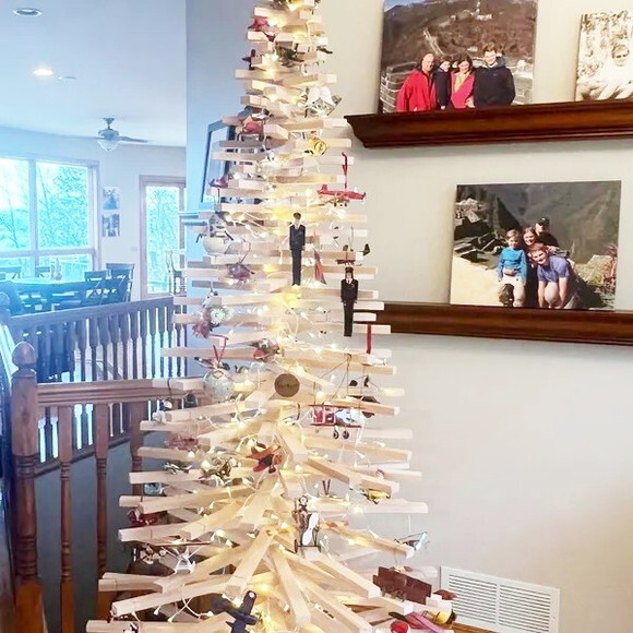 Árvore de Natal em Madeira Pinus 150 cm